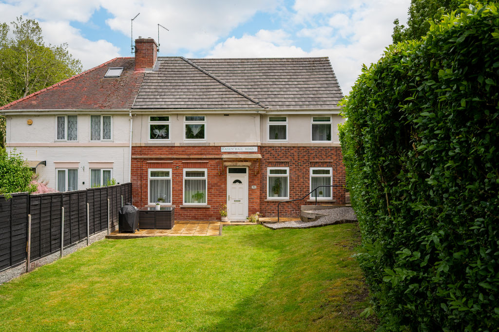 Raisen Hall Road Longley